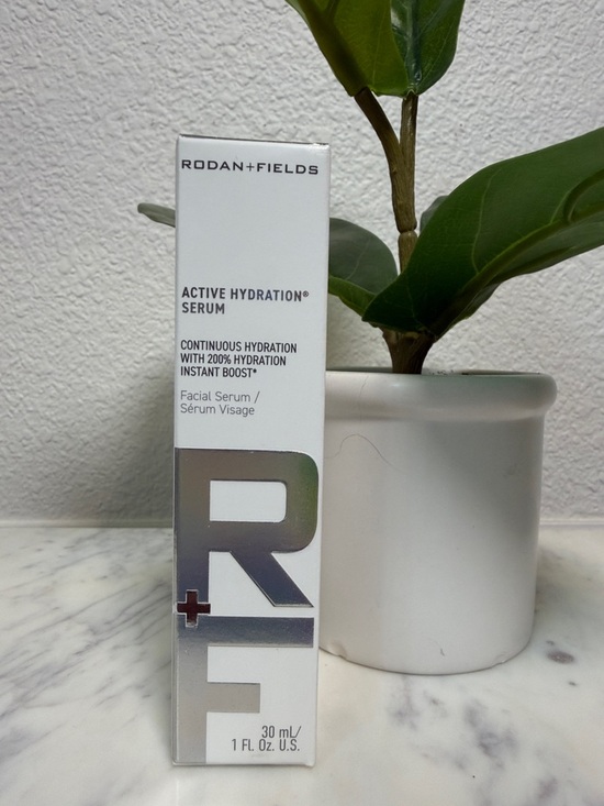 Rodan + Fields Other - NWOT Rodan + Fields Active Hydration Serum